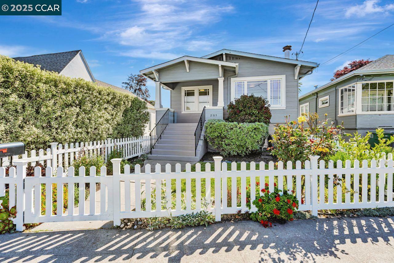Property Photo: 2315 Acton St CA 94702