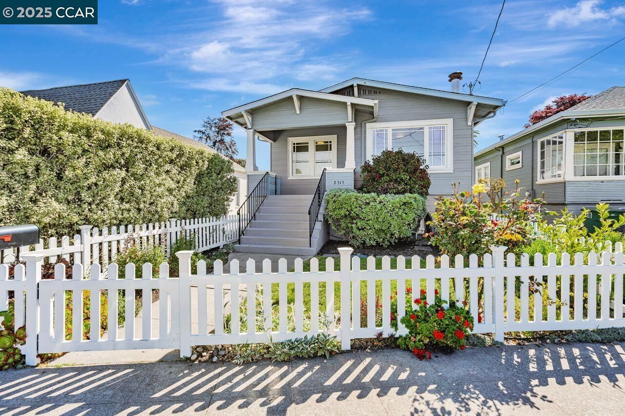 Property Photo: 2315 Acton St CA 94702