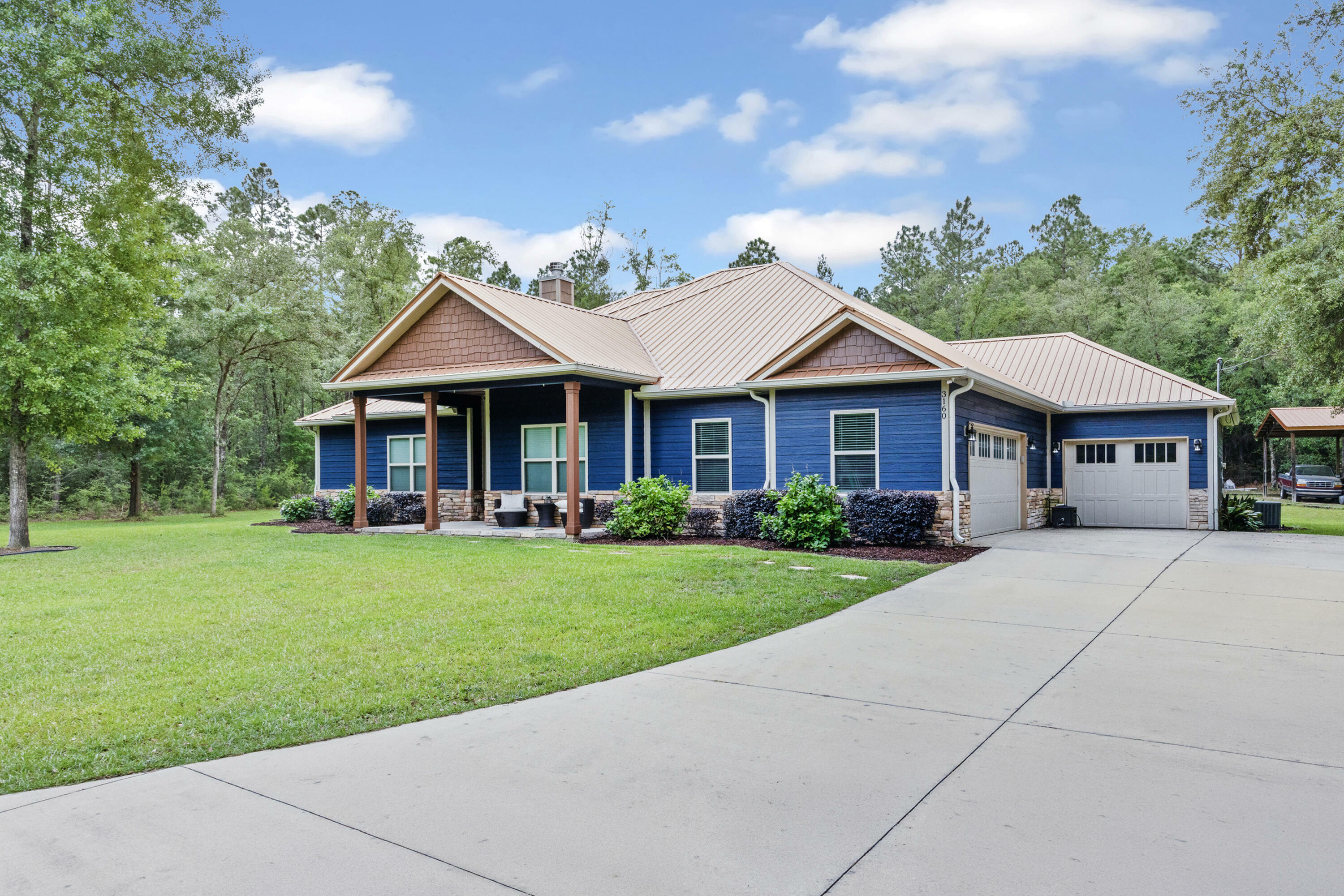 Property Photo:  3160 Haylee Lane  FL 32539 