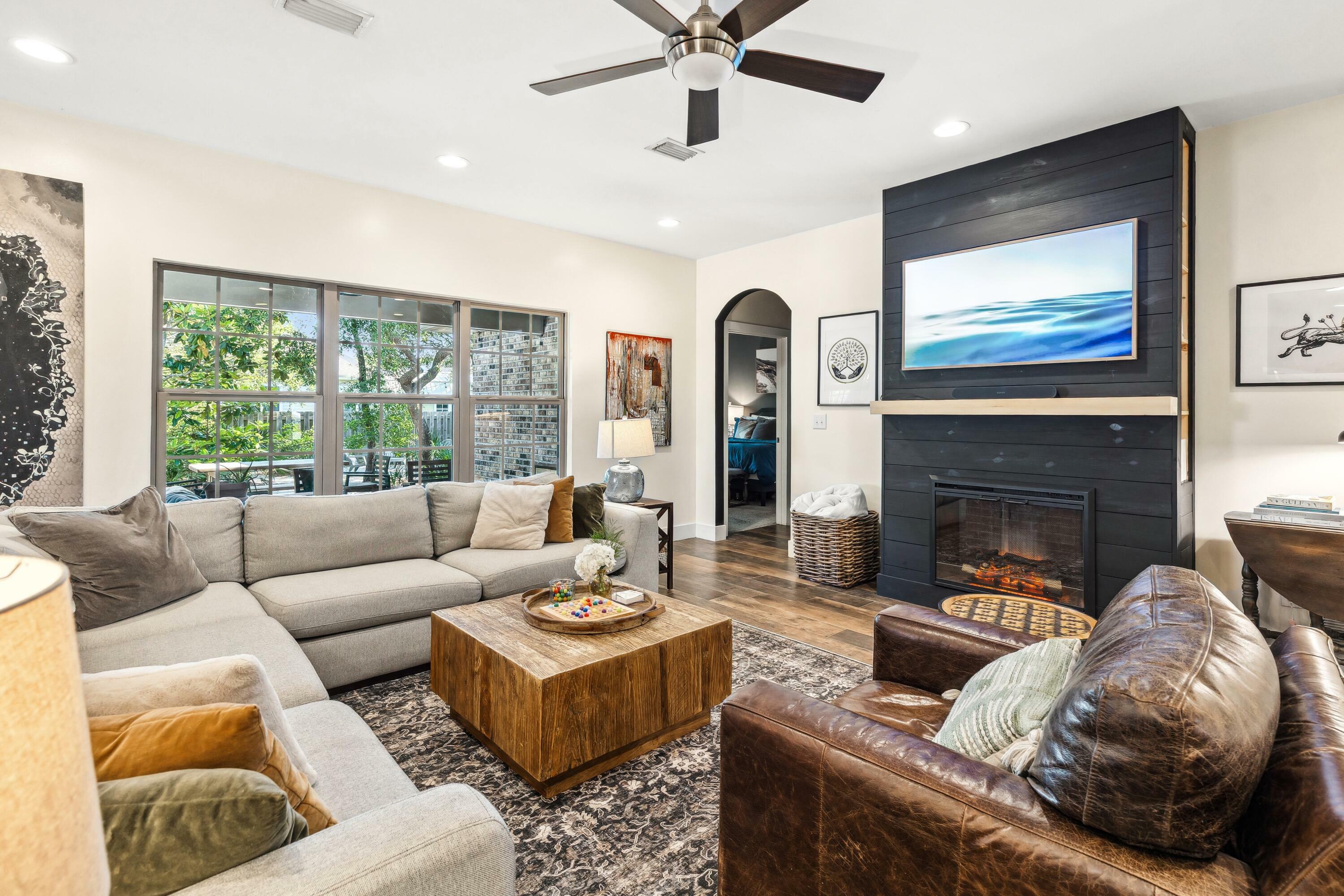 Property Photo: 209 Forest Park Drive FL 32459