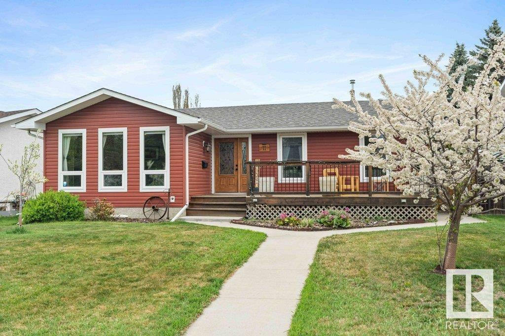 11 Brookwood Place  Spruce Grove AB T7X 1H4 photo