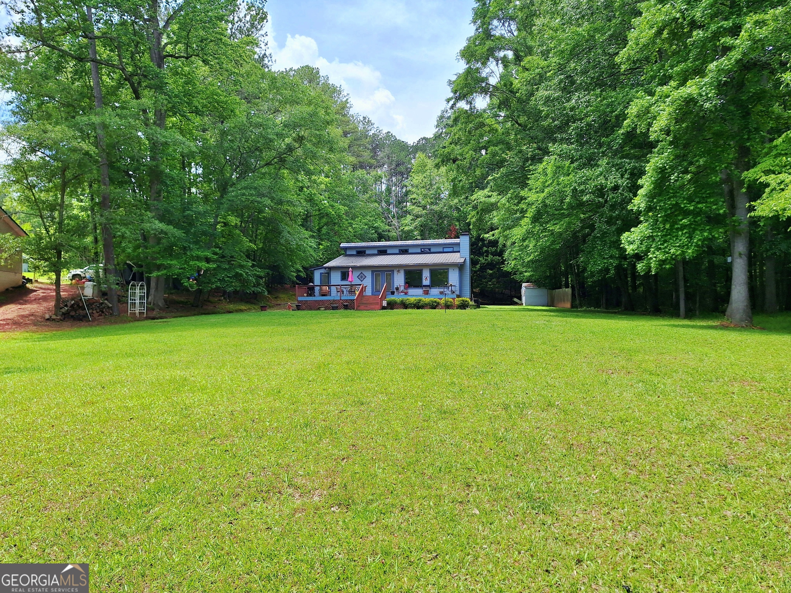 Property Photo: 180 Crooked Creek Bay Road 10 GA 31024