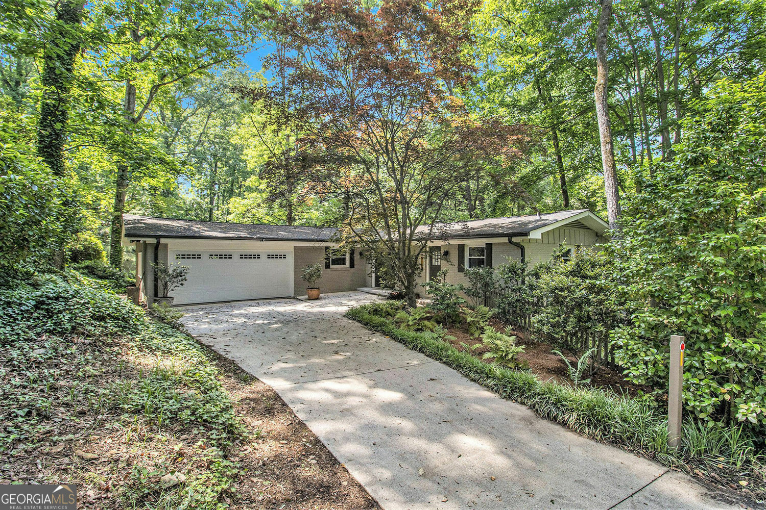 Property Photo: 6590 Williamson Drive NE GA 30328