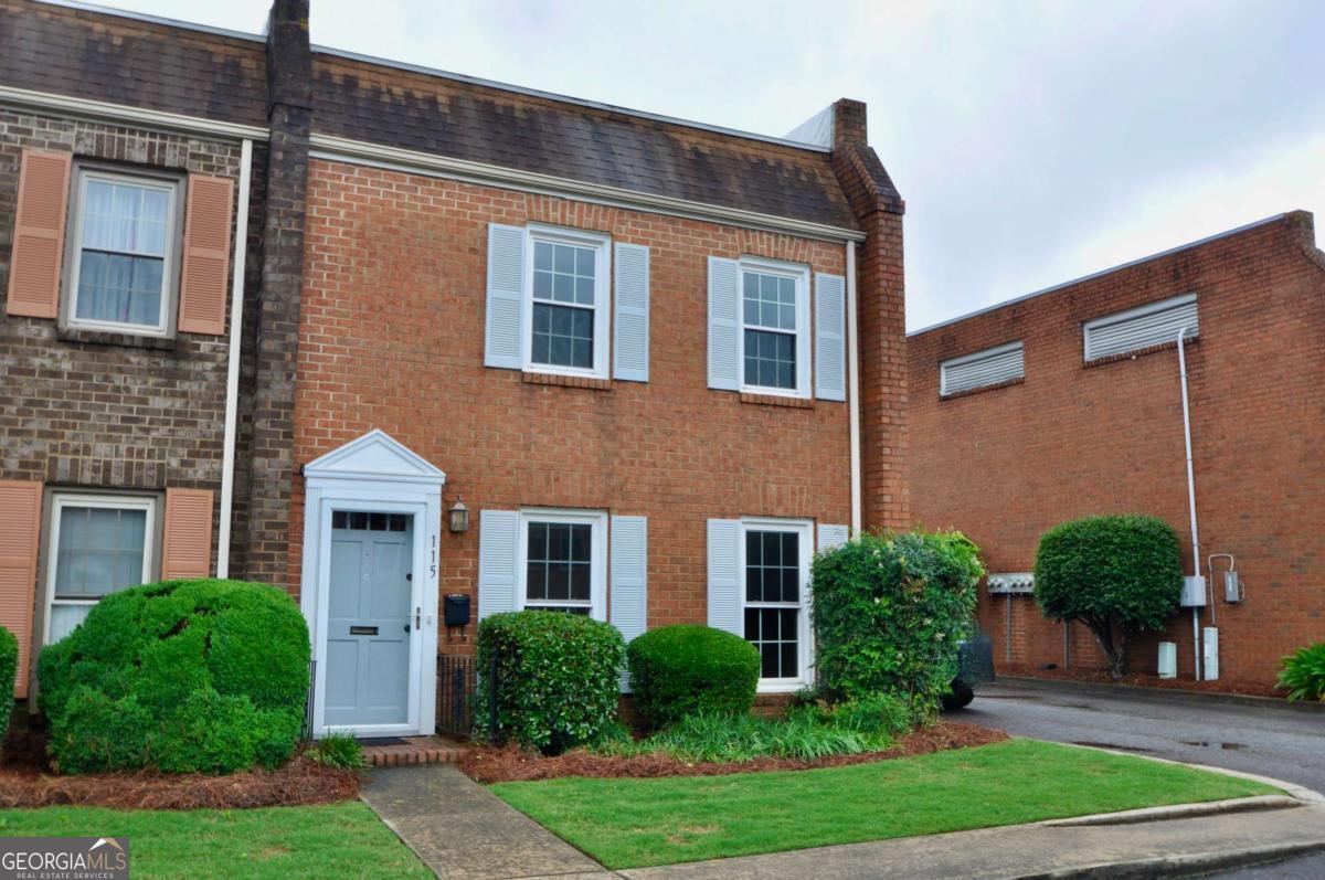 Property Photo: 115 Georgetown Drive A8 GA 30605