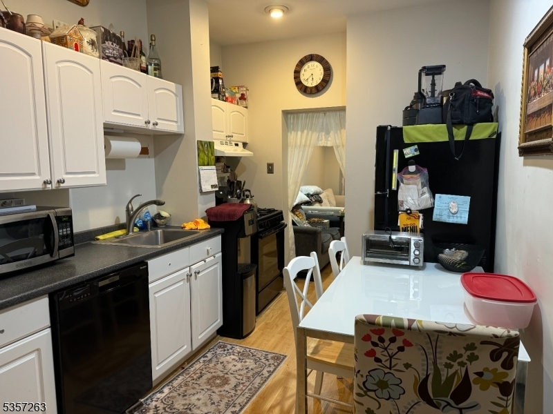 Property Photo: 98 King St 2 NJ 07110