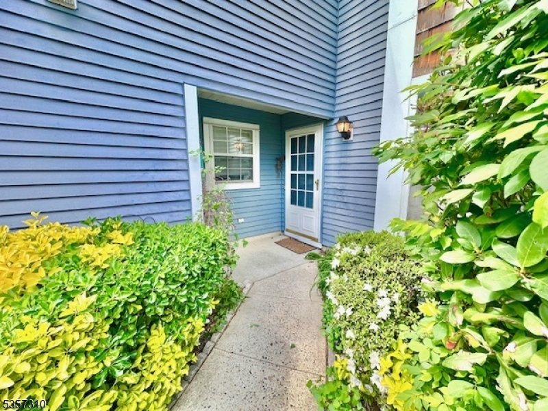 Property Photo: 13 Ashbourne Dr NJ 08831
