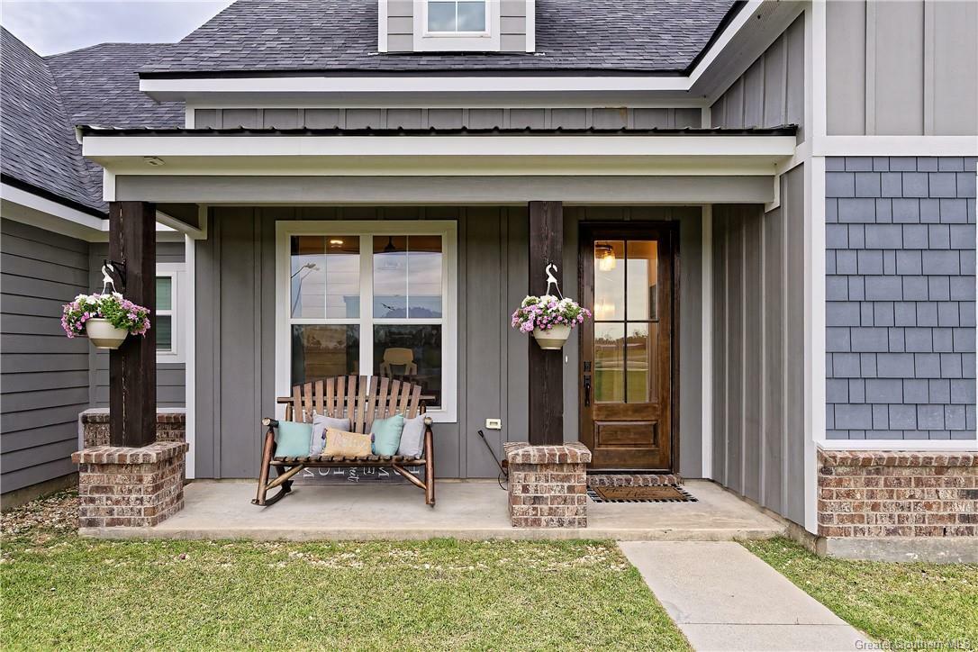 Property Photo: 2751 N White Rose Lane LA 70611