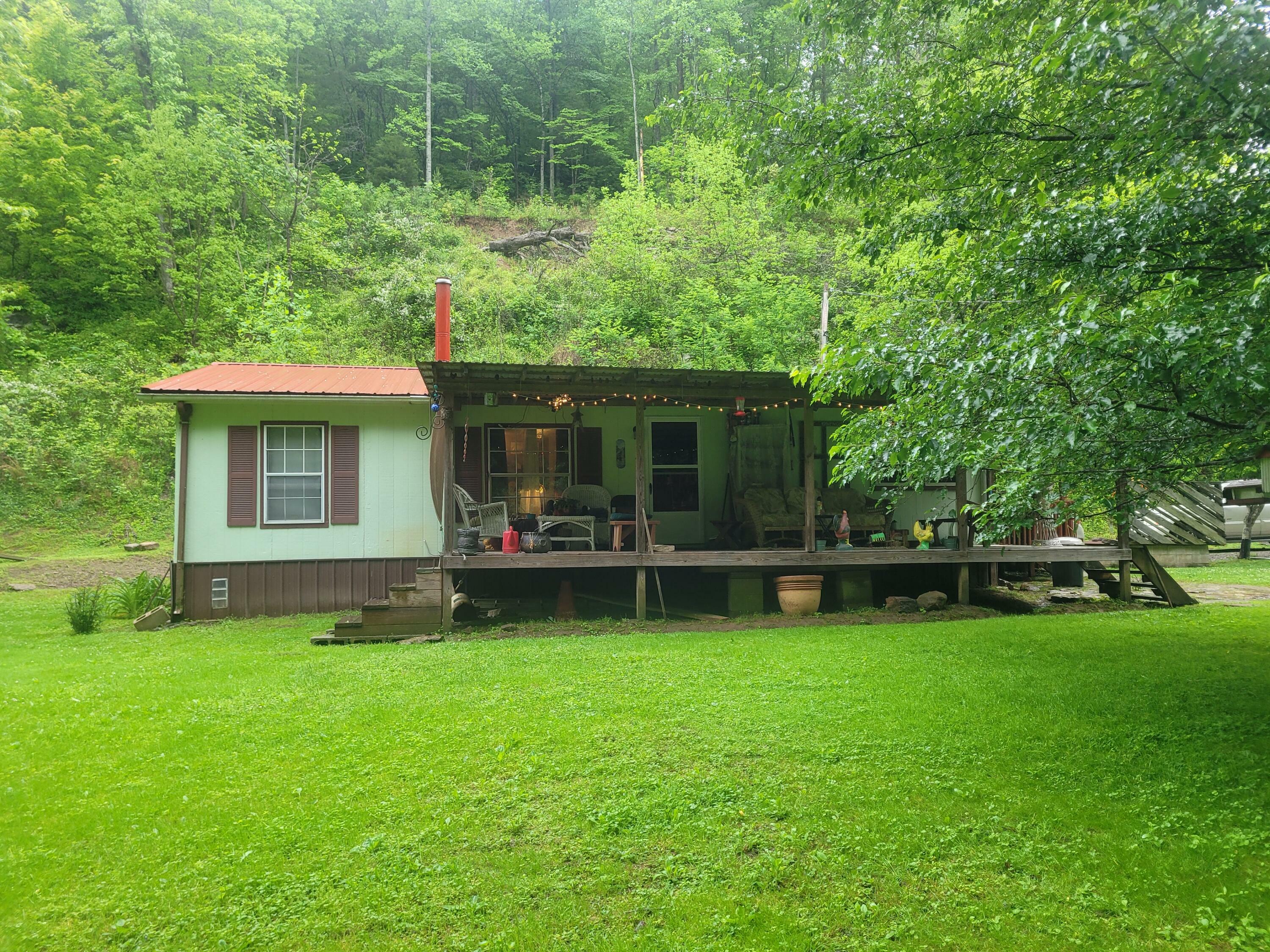 Property Photo: 523 Bullskin Branch Road KY 40972
