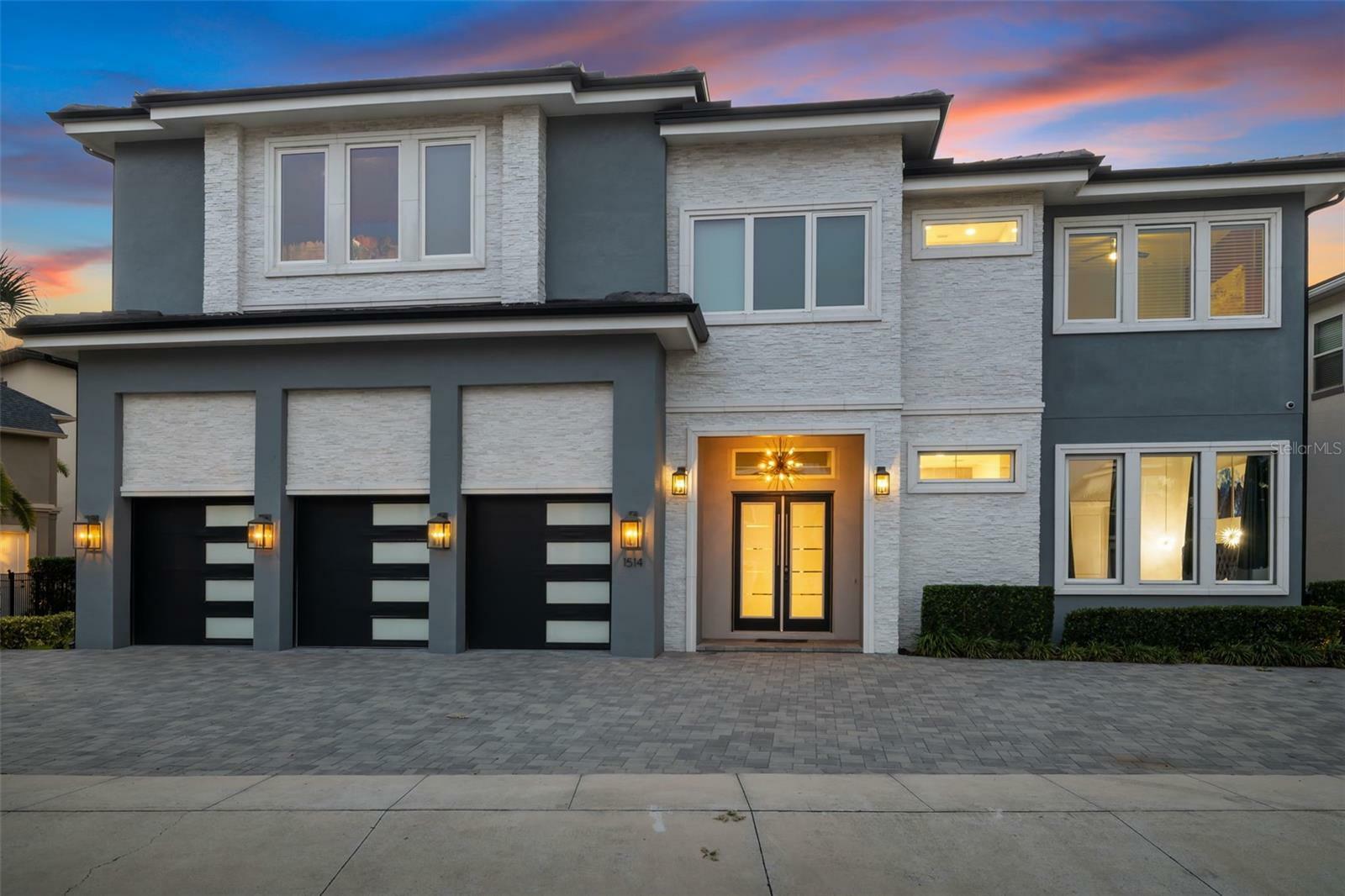 Property Photo: 1514 Corolla Court FL 34747