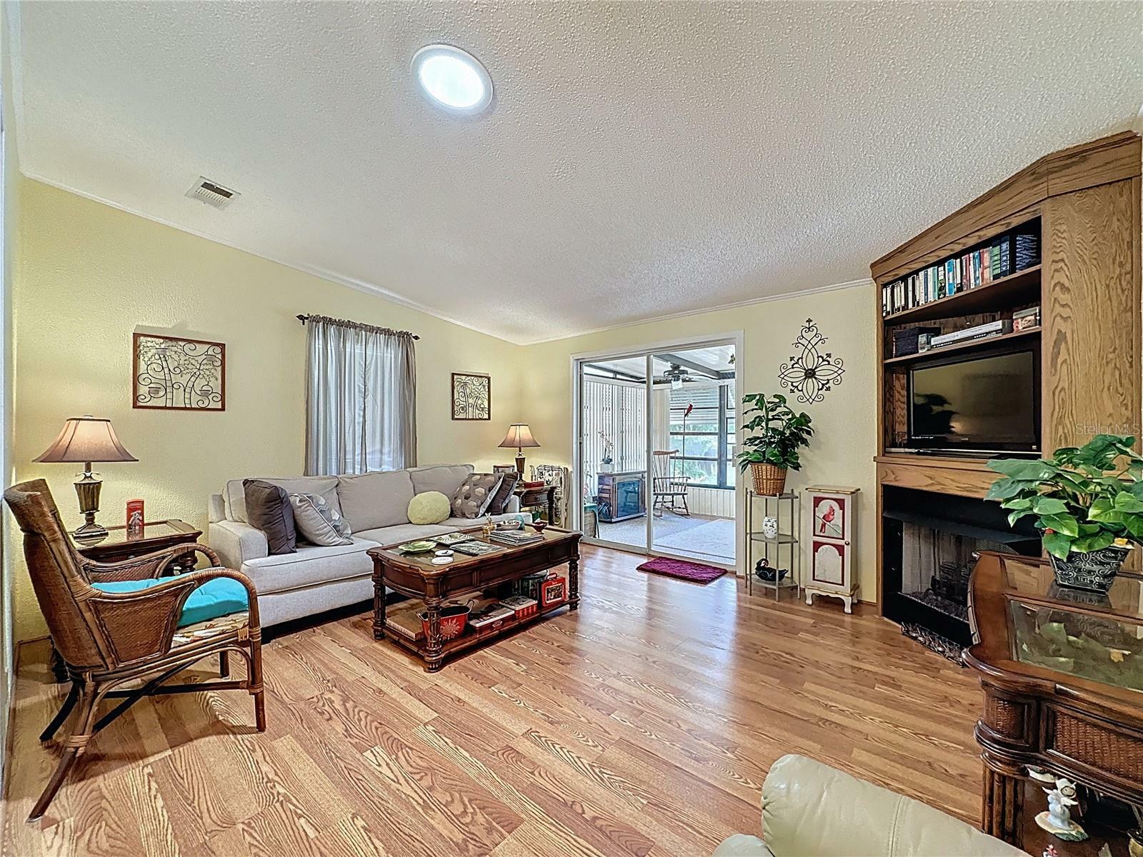Property Photo: 143 Piedmont Park Ave FL 33897
