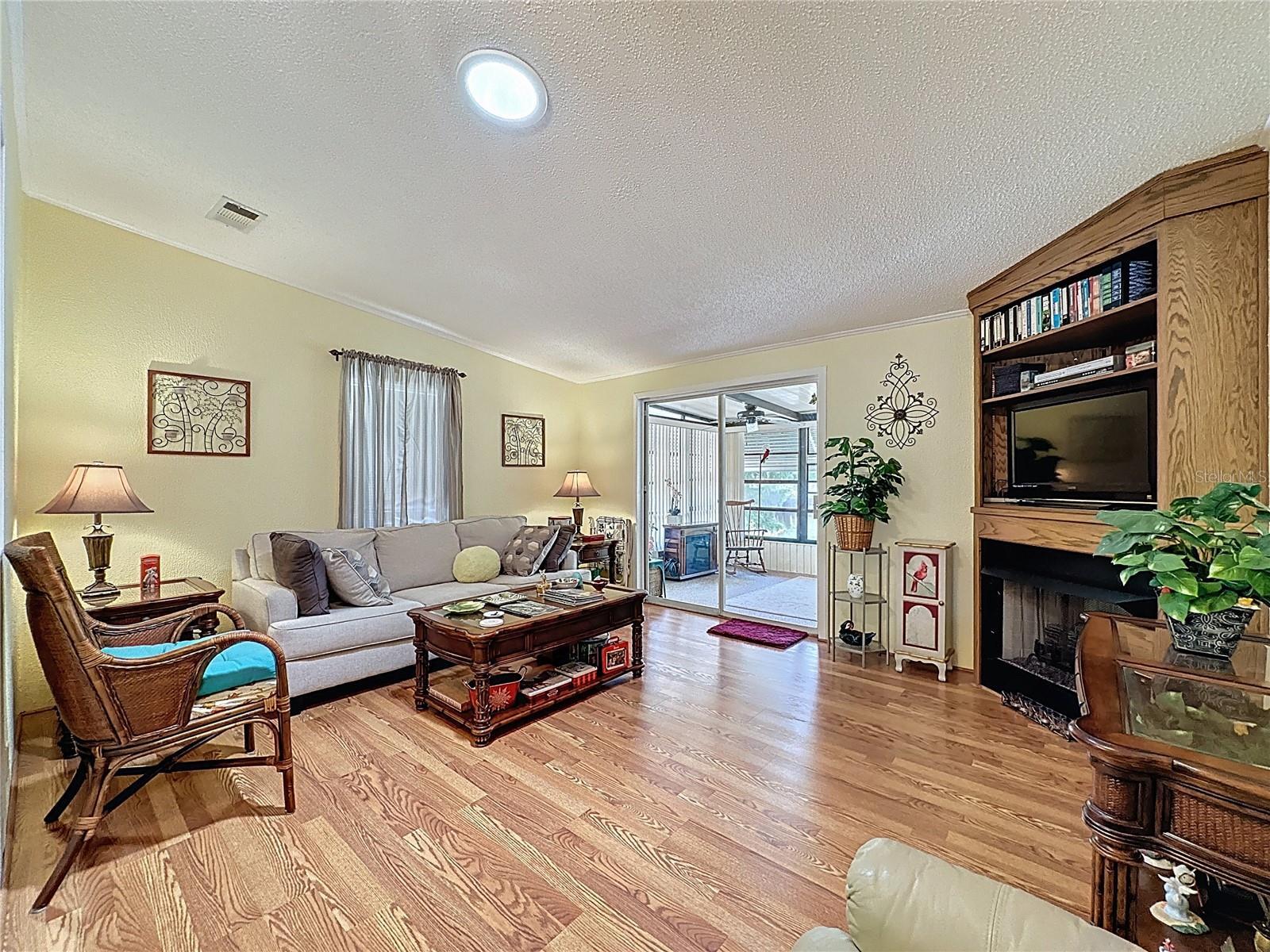 Property Photo:  143 Piedmont Park Ave  FL 33897 