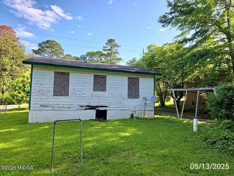 Property Photo: 1015 Haywood Road GA 31211