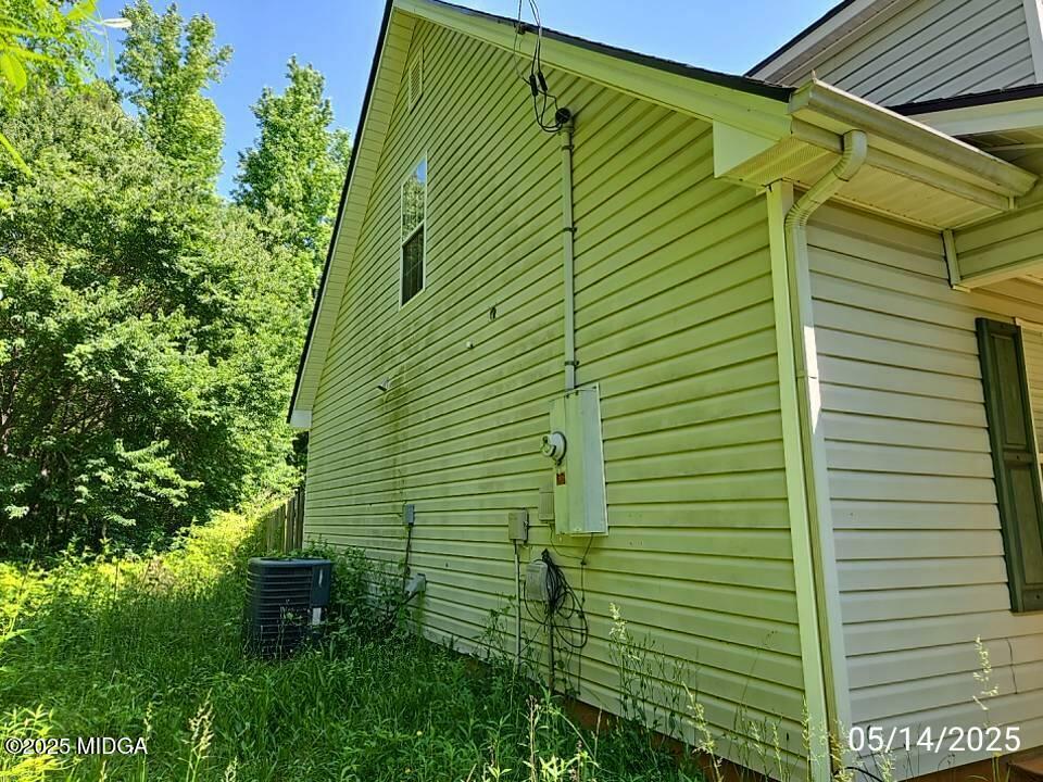 Property Photo: 5615 Highway 81 E GA 30252