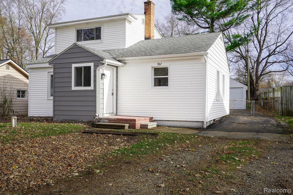 Property Photo: 967 Keith Street MI 48371 4540