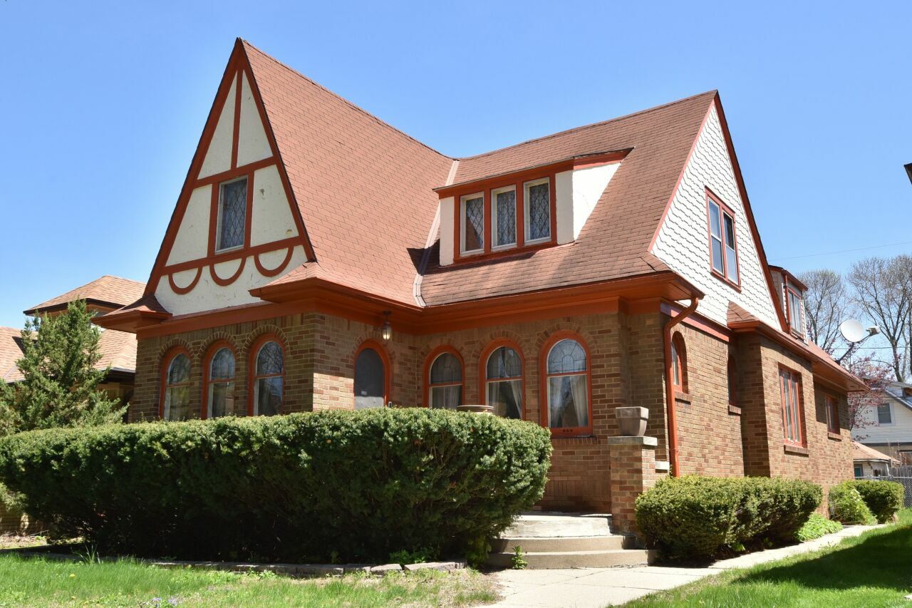 Property Photo: 3434 N 45th St WI 53216