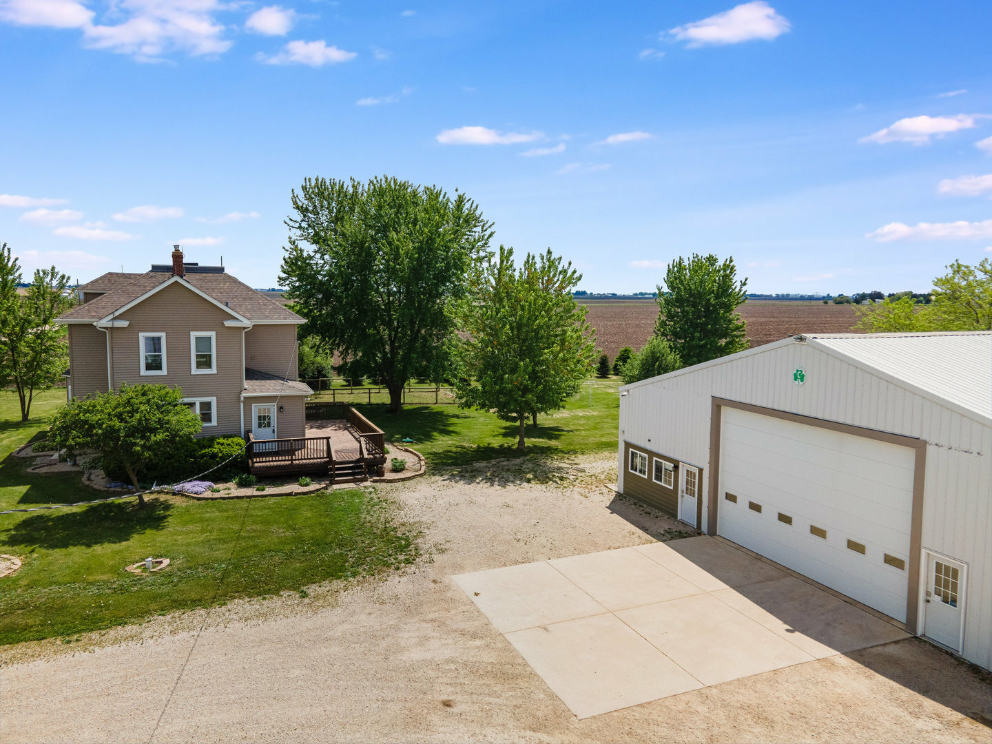 Property Photo:  4731 E 10th Road  IL 60518 