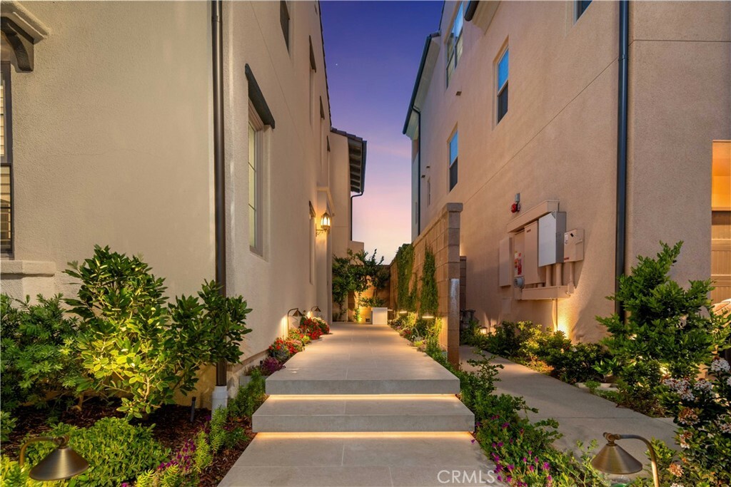 Property Photo: 208 Canterbury CA 92618
