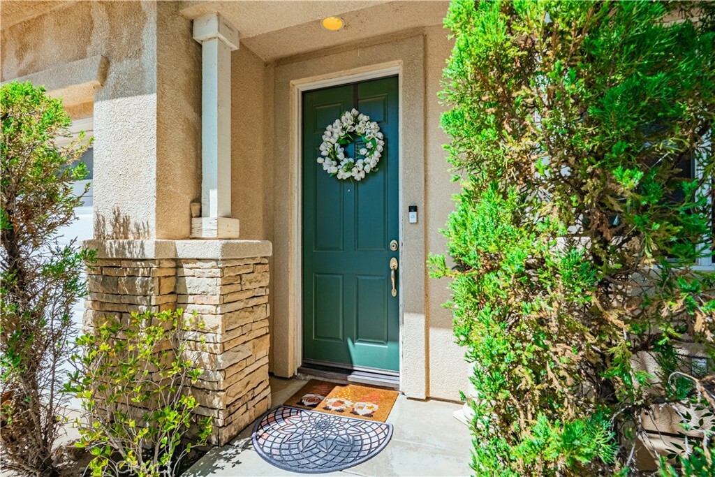 Property Photo: 15108 Lighthouse Lane CA 92530