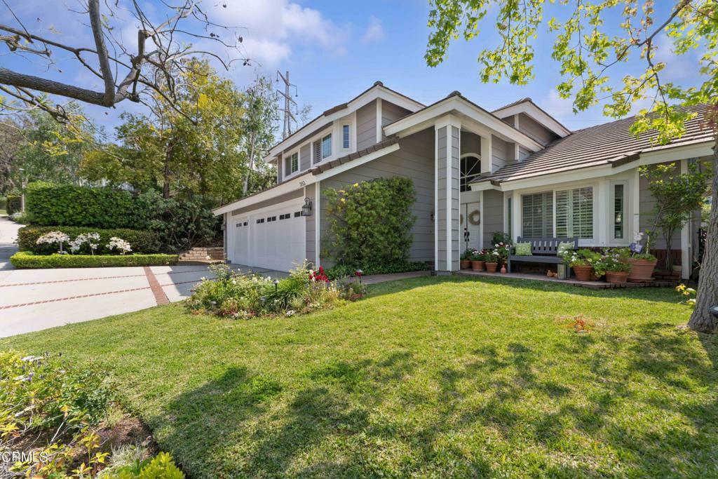 Property Photo: 3153 Dragonfly Street CA 91206