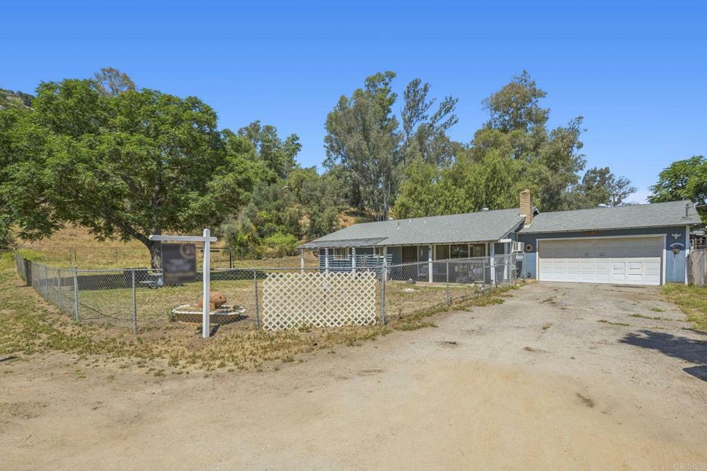 Property Photo: 10684 Oak Creek CA 92040