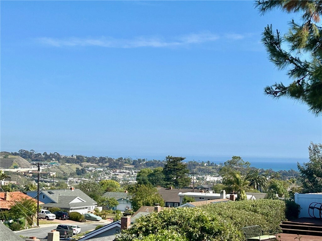 Property Photo: 32862 Bluffside Drive CA 92629