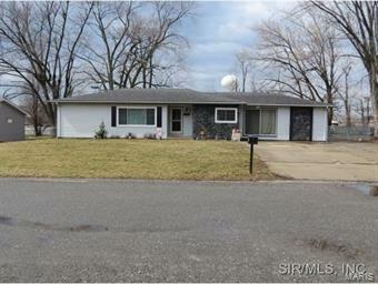 Property Photo: 111 Mount Vernon Drive IL 62208