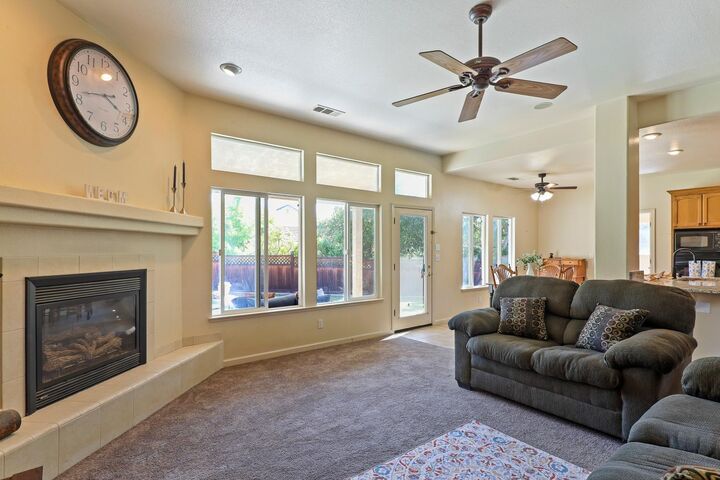 Property Photo:  689 Saint Andrews  CA 95252 