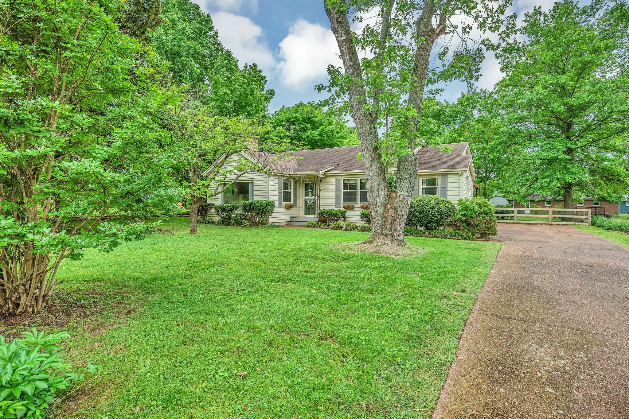 215 Wheeler Ave  Nashville TN 37211 photo