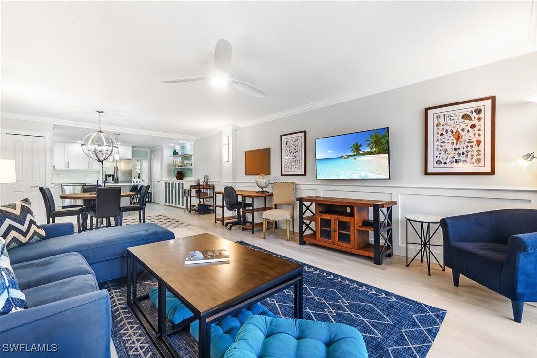 Property Photo: 5 Bluebill Avenue 209 FL 34108