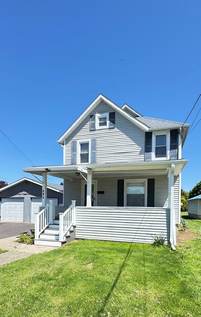Property Photo: 606 Dogwood Ave PA 18810