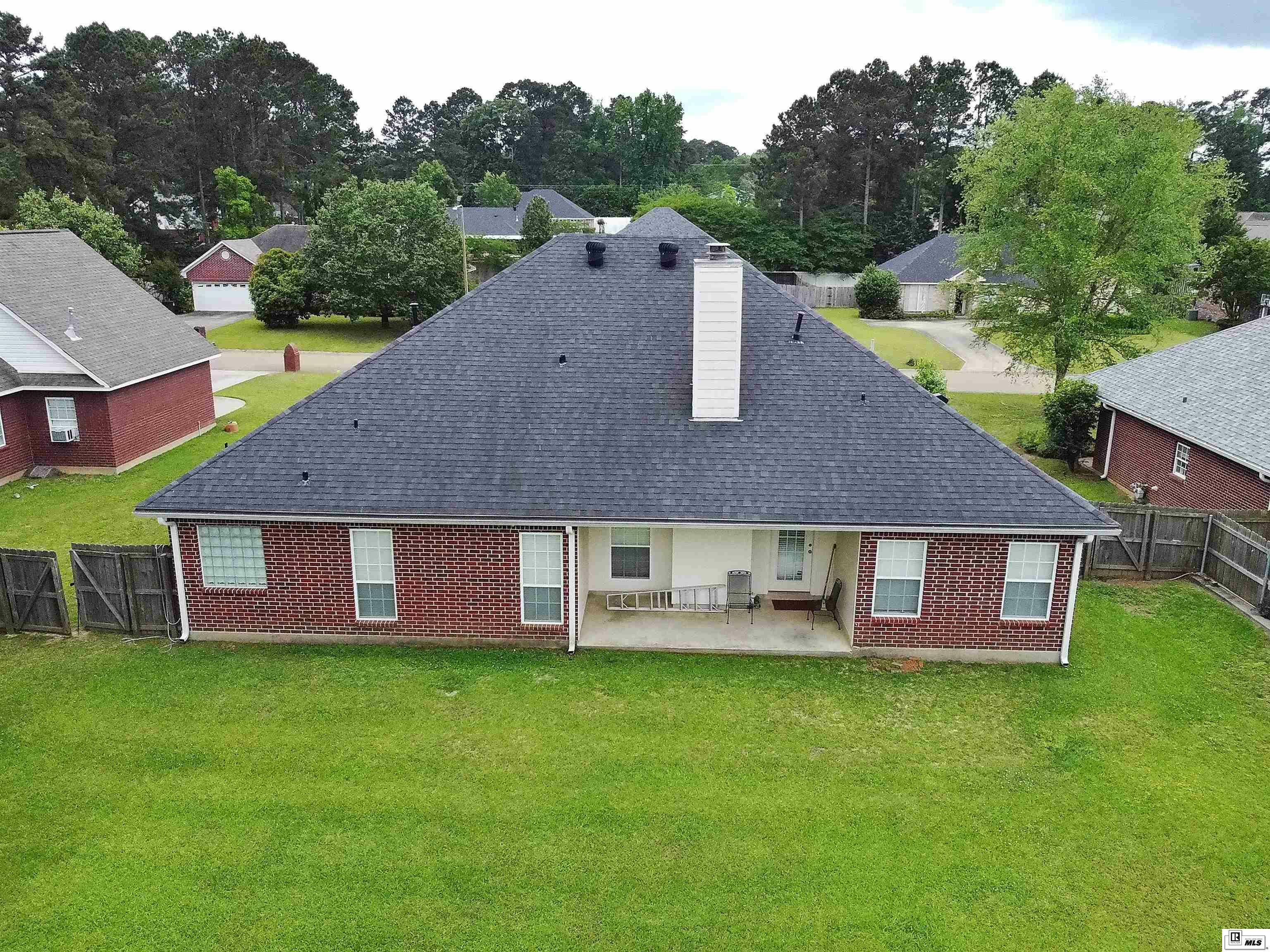 Property Photo: 1508 Dauphine Drive LA 71270