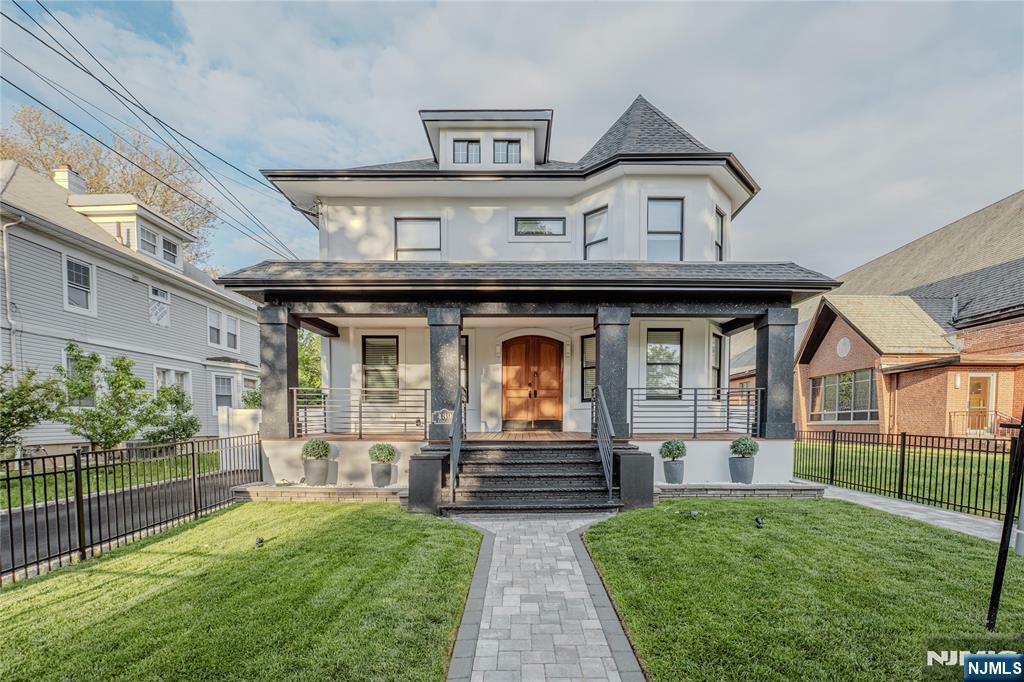 439 Union Avenue  Elizabeth NJ 07208 photo