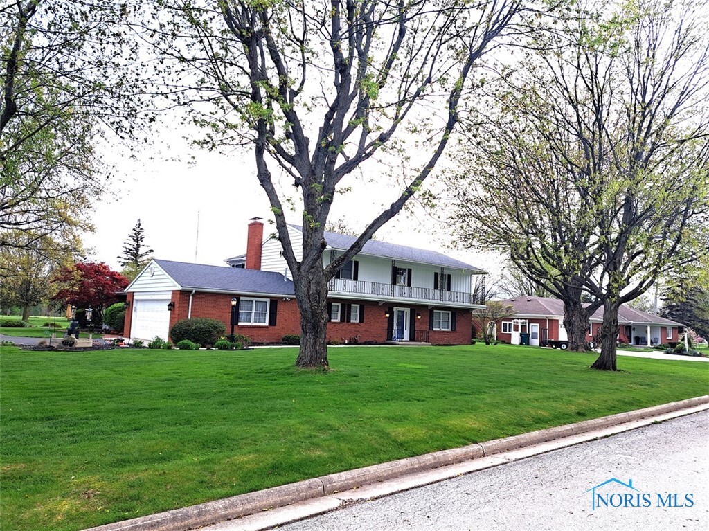 1527 South Court  Findlay OH 45840 photo