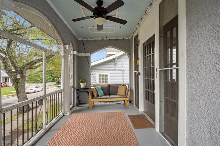 Property Photo: 2824 Calhoun Street LA 70118
