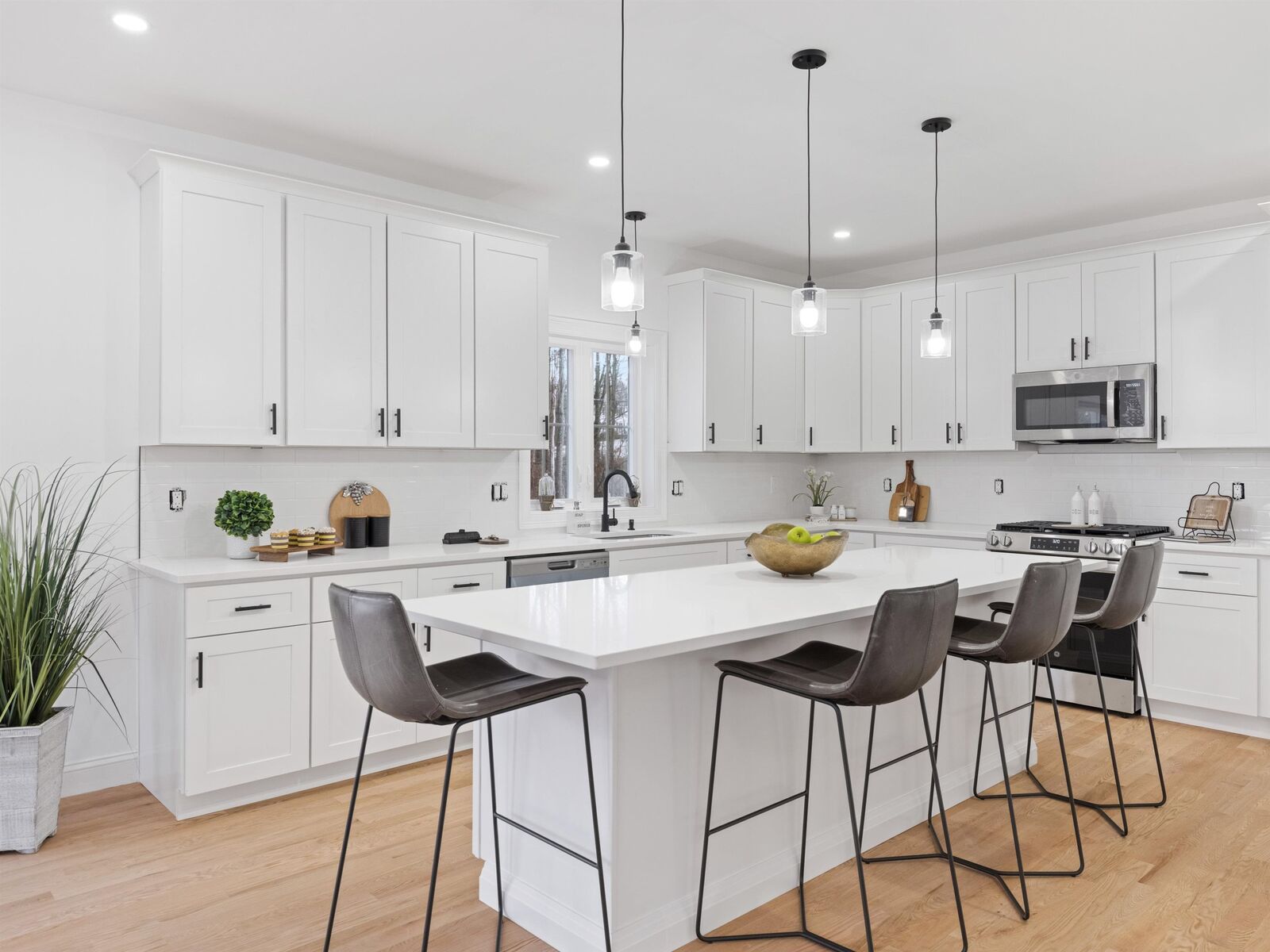 Property Photo: 17 Horizon Way NH 03865