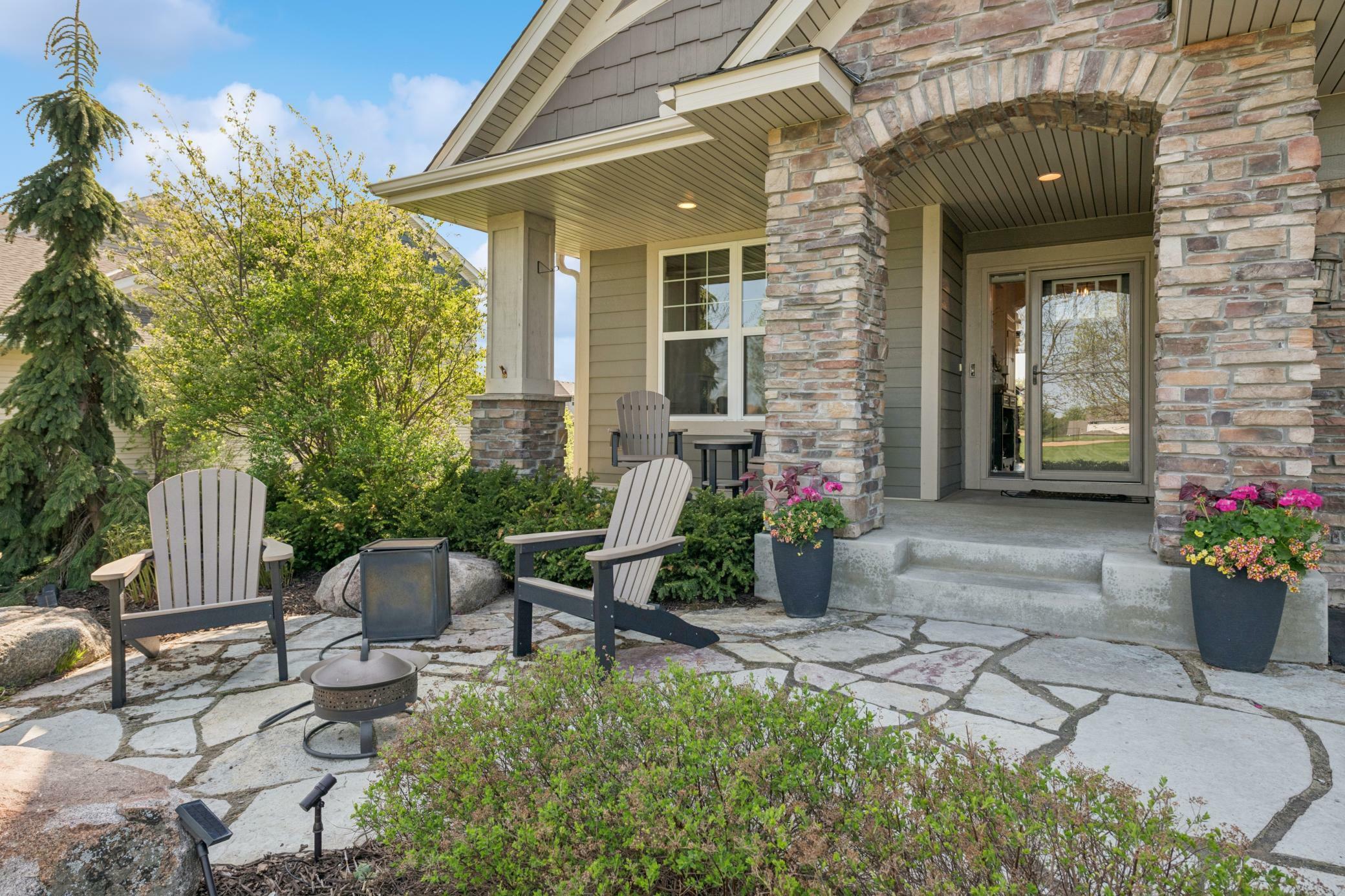 Property Photo: 2570 Fieldstone Drive MN 55386