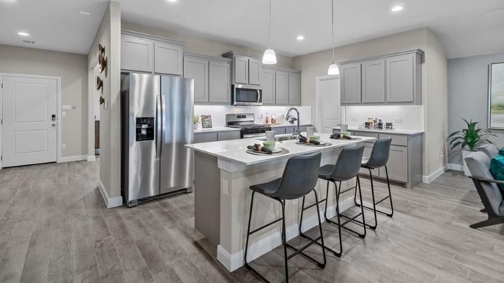 Property Photo: 1300 Finley Drive TX 76063