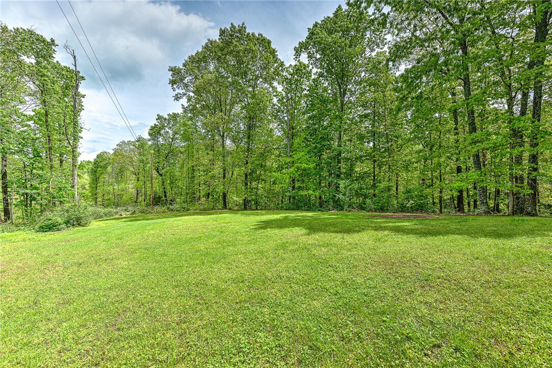 Property Photo: 17155 Deer Park Lane AR 72751