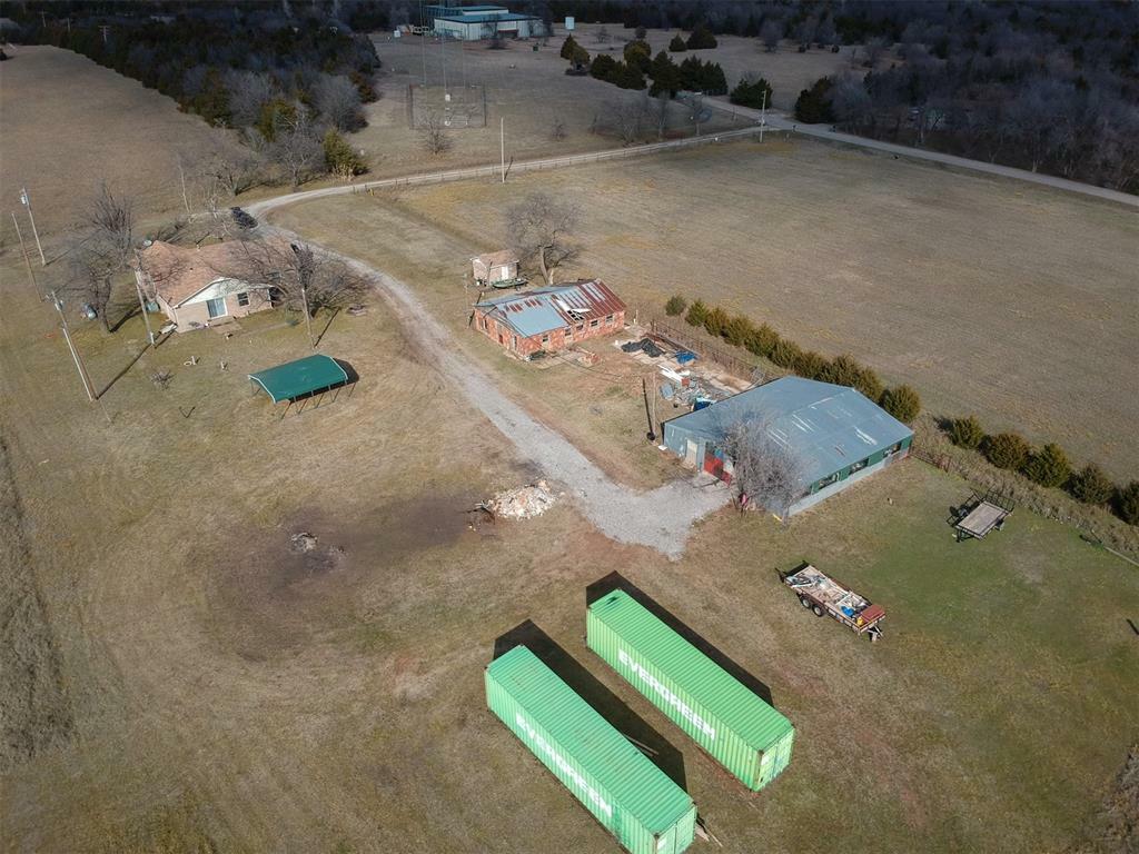 Property Photo: 1420 NE 85th Street OK 73131