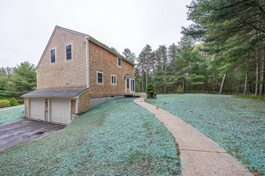 Property Photo: 55 Myles Standish Dr MA 02330