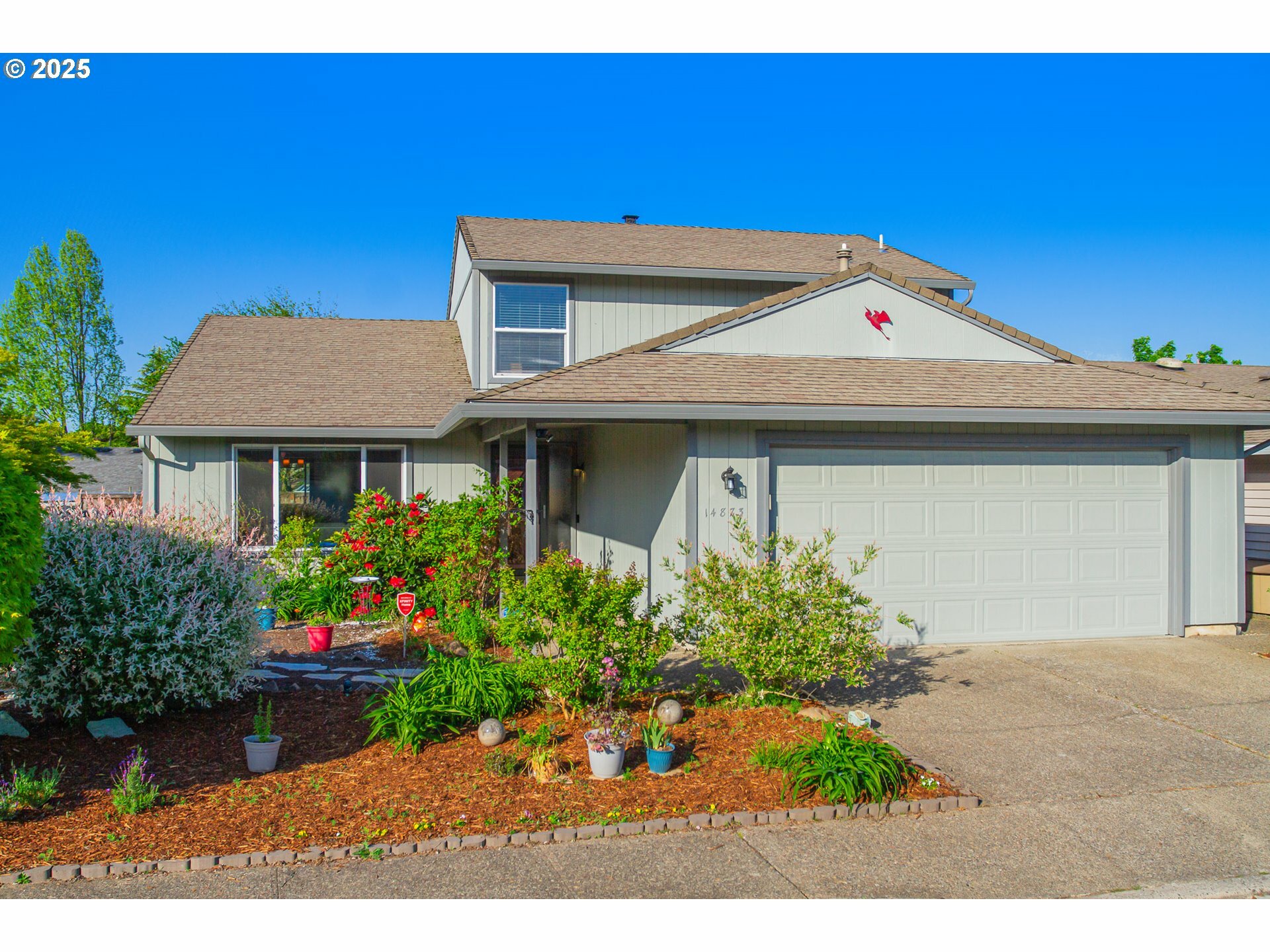 14873 NE Tillamook St  Portland OR 97230 photo