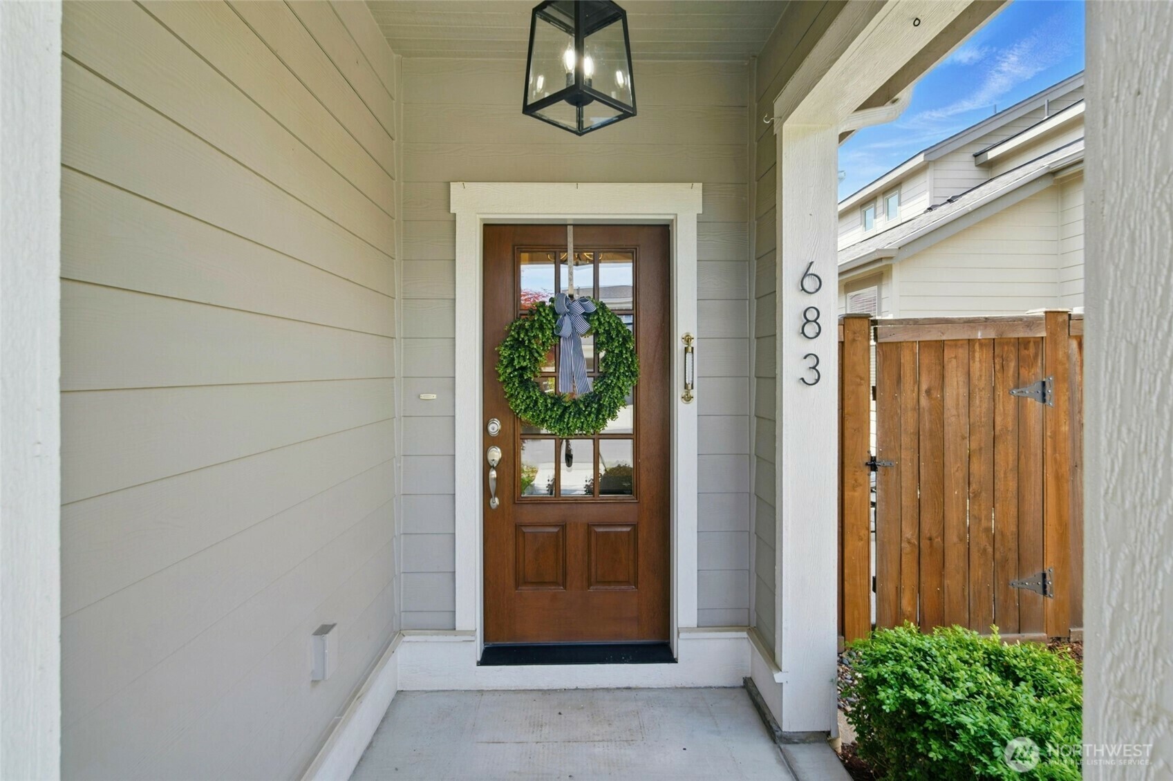 Property Photo: 683 SE Whimbrel Loop WA 99324