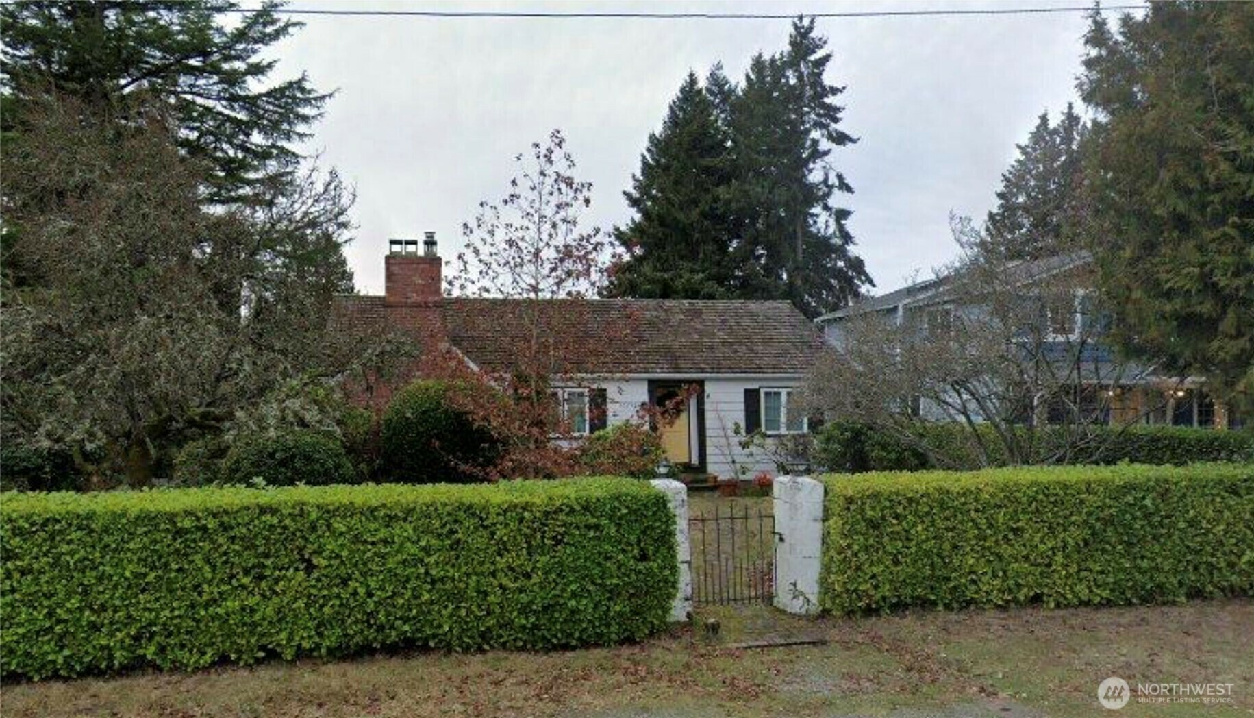 Property Photo: 10239 40th Avenue SW WA 98146