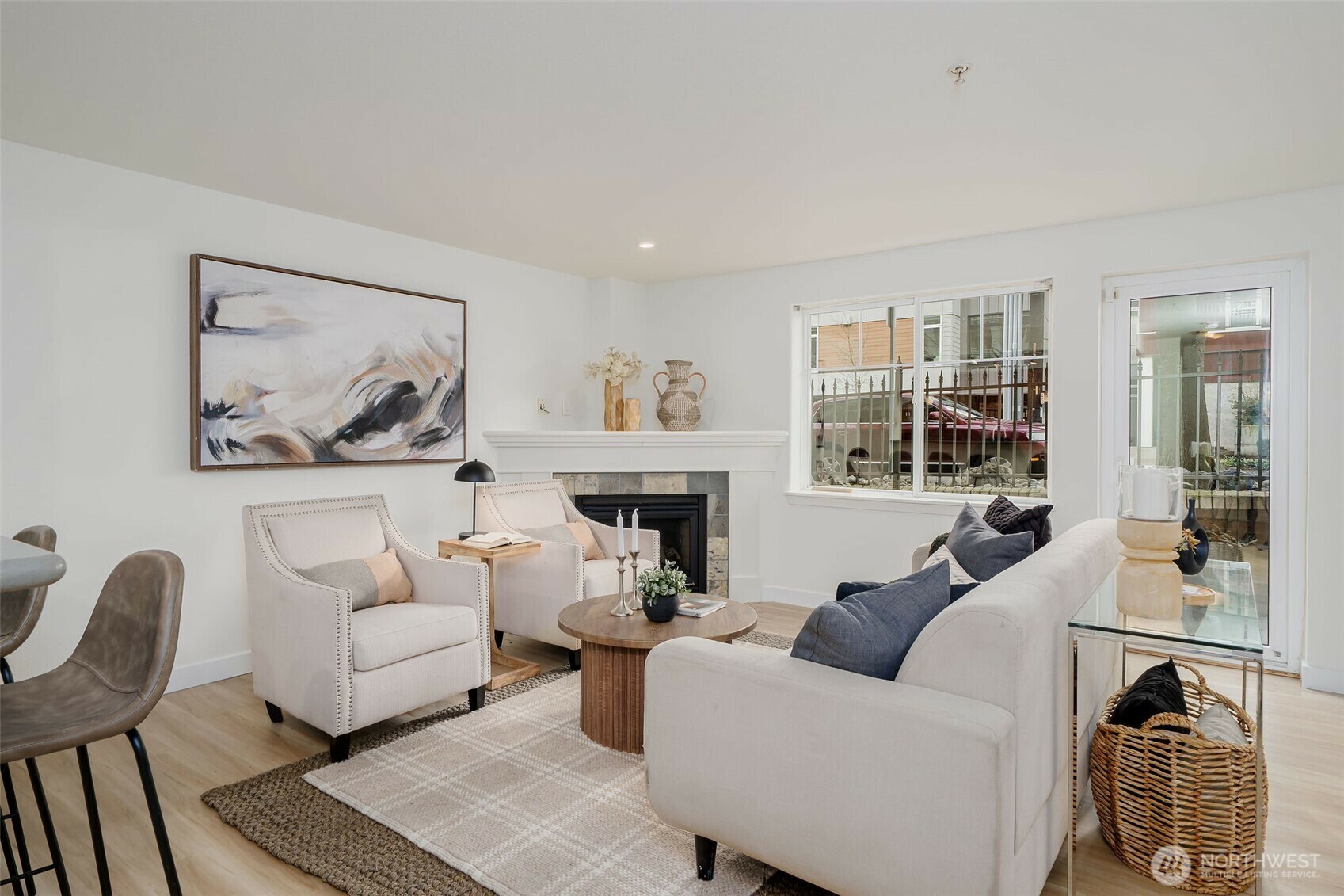 Property Photo: 1545 NW 57th Street 5610 WA 98107