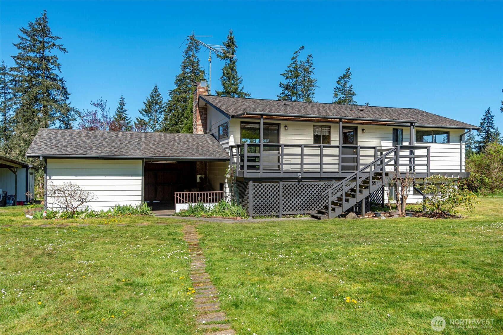Property Photo: 650 Devries Road WA 98277