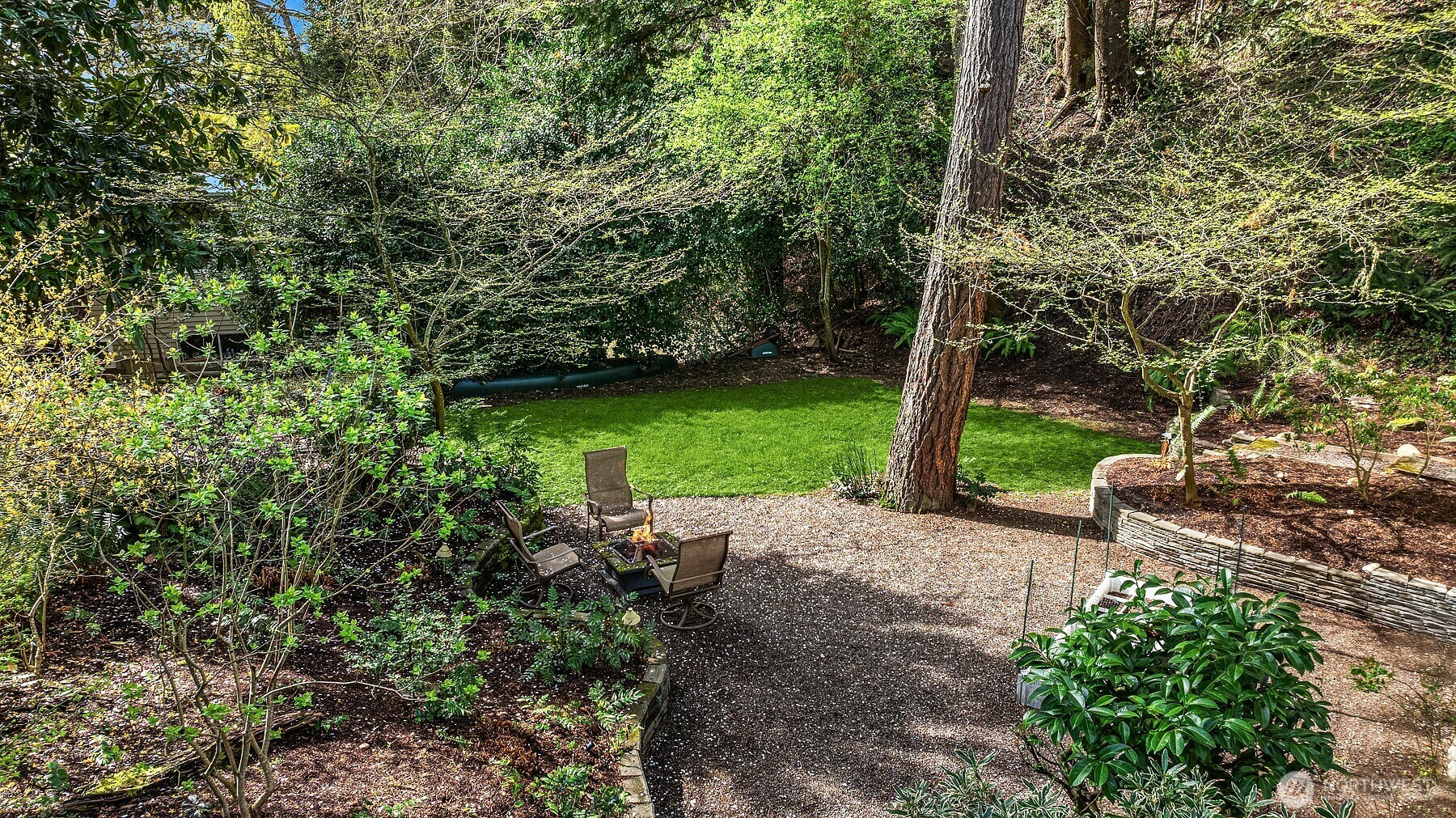 Property Photo: 8521 E Mercer Way WA 98040