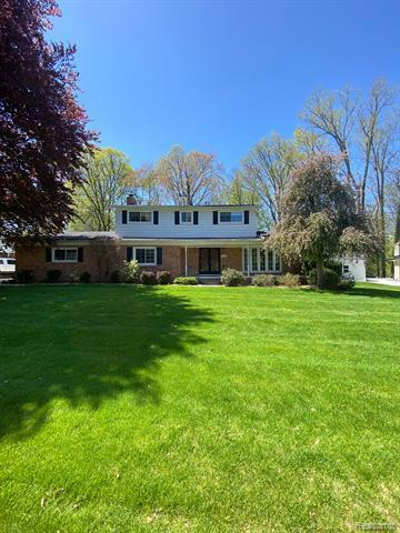 6643 Guildford Drive  Shelby Twp MI 48316 photo