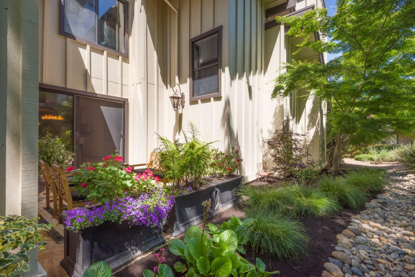 Property Photo: 1265 Trinity CA 94025