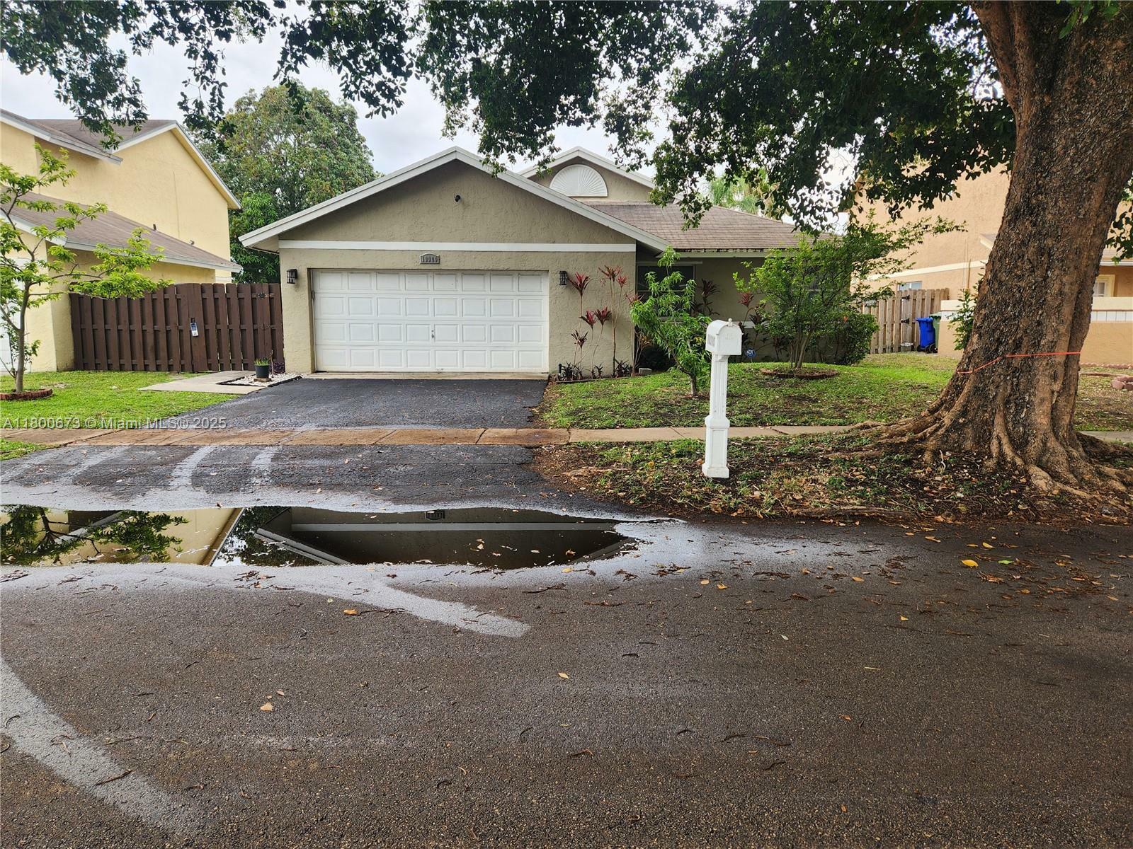 Property Photo: 10000 SW 9th Ct FL 33025