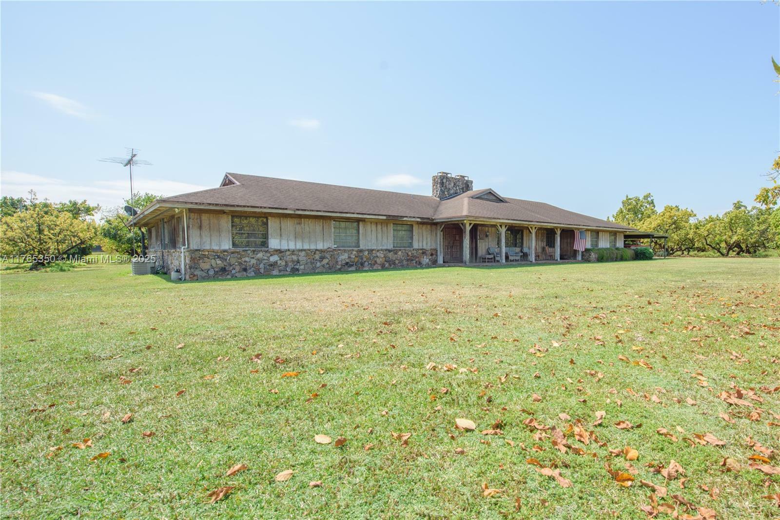 18300 SW 248th St  Homestead FL 33031 photo